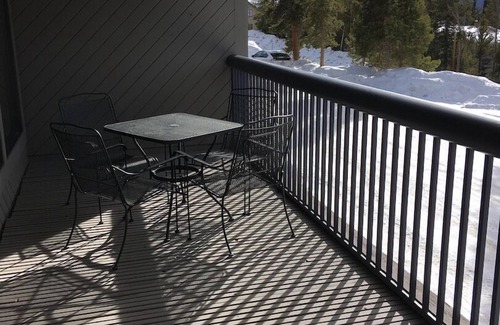 Woodmoor Condo | Christmas in Breckenridge! Dec. 22-29 units with lock off and garage!