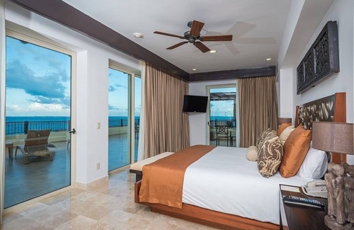 Punta Sam Resort | CHRISTMAS WEEK - 3 BR Wraparound Terrace Penthouse Loft & Private Jacuzzi!