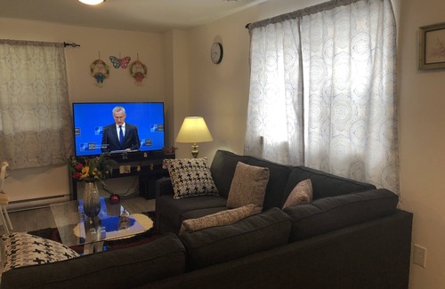 Halifax House | ChrisTon Exotic Suite
