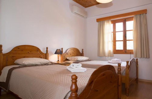 Miliou House | Chrysanthema Villa