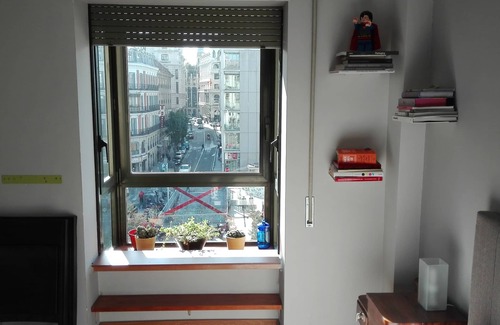 Chueca Apartment | Chueca along Gran Vía. Bright and with views.
