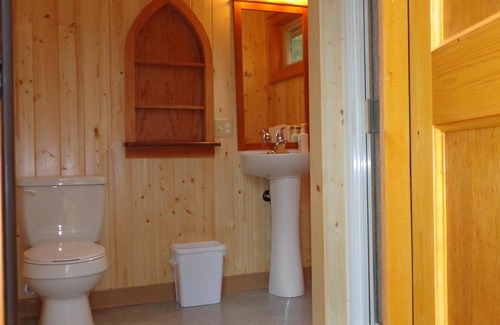 Moose Pass Cabin | Chugach Mountain Cabin Retreat