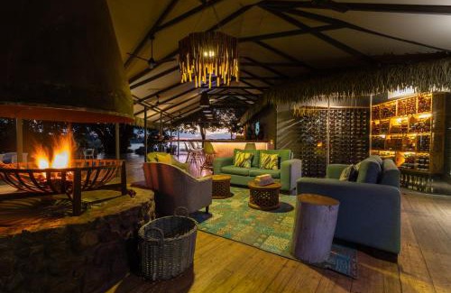 Victoria Falls Cabin | Chundu Island