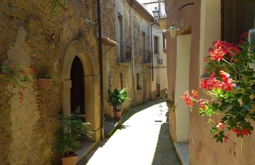 Stella Cilento Apartment | Cilento Antico Holiday Homes a few km from the sea