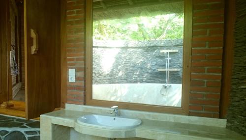 Bukti Resort | Ciliks Beach Garden