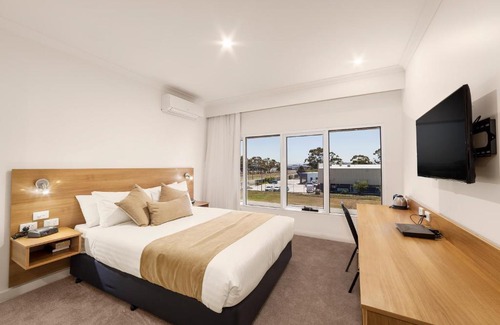 Tullamarine Hotel | Ciloms Airport Lodge Melbourne Airport