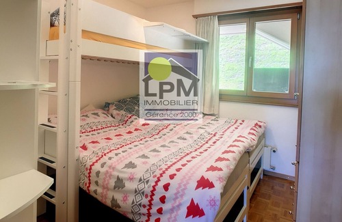 Leysin Apartment | Cime de l'Est A6 Apartment with 2 1/2 rooms, about 46m2 in a small apartment house, chalet style, si