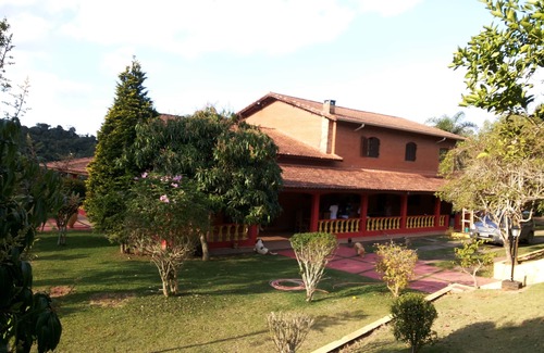 Ibiuna Cottage | CINEMATOGRAPHIC SITE IN IBIÚNA - special package for the May 1st holiday!