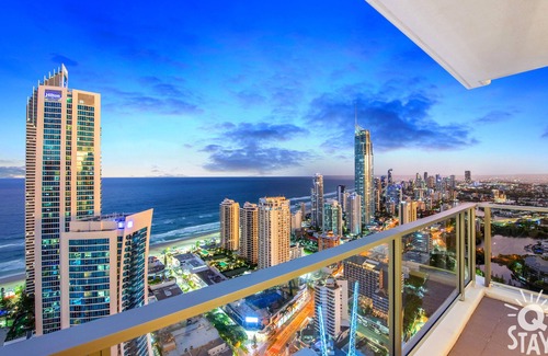 Surfers Paradise Apartment | Circle on Cavill - 2 Bedroom Ocean View Unit!