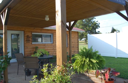 Grand Saline Cabin | Circle P Cabins - First Monday Trade Days - Now with 4 cabins on 3 acres