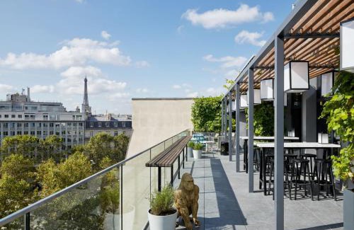 Faubourg-du-Roule Hotel | citizenM Paris Champs-Élysées