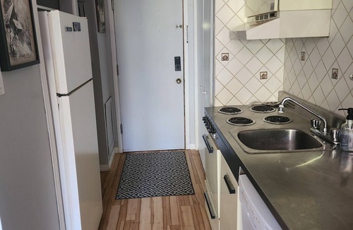 Mont-Tremblant Village Condo | CITQ 314539nComfy Old Village location that is close to park, pool and amenities