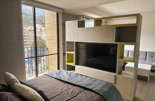Centro International Apartment | City and Mountain View Studio