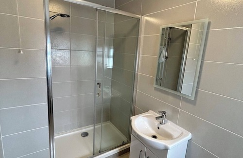 Galway City Centre Apartment | City Center - 3 minutes Walk to the Town Square