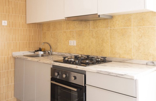 Praia Apartment | City Center Gem: 2-bdr apt in Palmarejo - LCGR