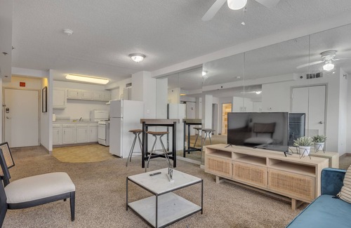 Downtown Harrisburg Apartment | City Chic in a Modern Studio Haven!