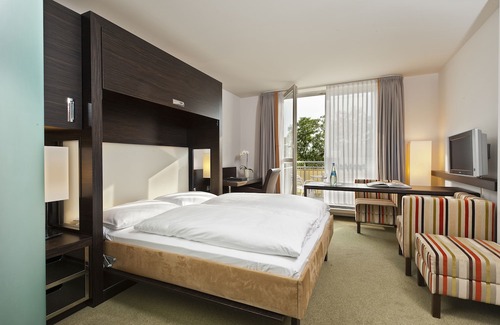 Oberloßnitz Hotel | City Hotel Dresden Radebeul