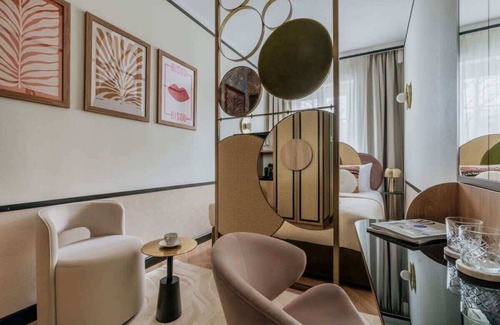 Srodmiescie Hotel | City Room with a Garden View