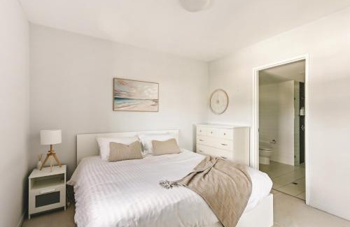 Perth Apartment | City Views, Beaufort St, 120sqm, Multiple Beds