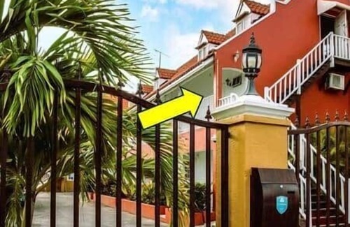 Colon Apartment | Citylife Apartments - Pool/Free Parking/in Willemstad. Apartment - D