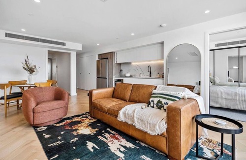 Hobart Central Business District Apartment | Cityscape at The Elliott in the Heart of Hobart