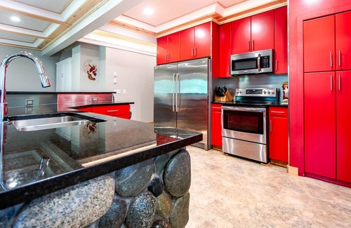 Yale Villa | Ciulla Vista in the Heart of Yale BC