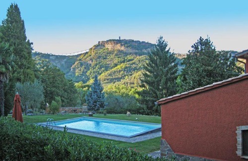 Civita di Bagnoregio Villa | Civita di Bagnoregio Villa Sleeps 6 Pool Air Con