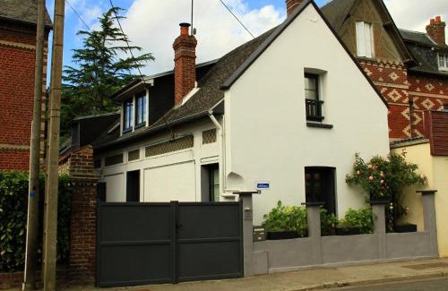 Arques-la-Bataille Bed & Breakfast | Cléome