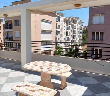 Tipaza Province Apartment | Cléopâtre 1er étage