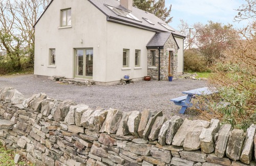 Louisburgh House | CLAGGAN, pet friendly, with open fire in Louisburgh, County Mayo