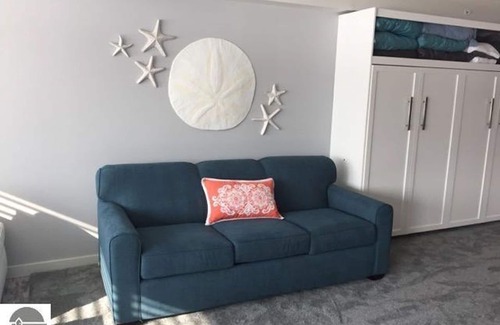 Clam River Apartment | Clam Lake Condo