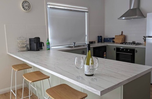 Upper Wakefield House | Clare Valley Escape, New home with pool table and 4 bedrooms on the Riesling Trail