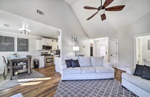 Claremore House | Claremore Getaway ~ 2 Mi to Historic District