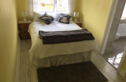 Tallaght Bed & Breakfast | Clarendon