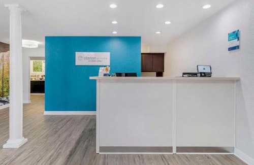 Jasper Hotel | Clarion Pointe
