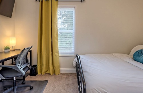 Clarkesville House | Clarkesville Hideaway- in-town yet private