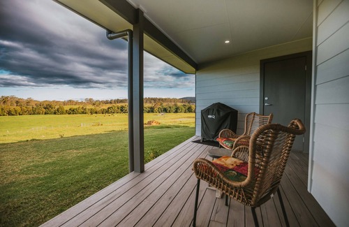 Clarence Town Cottage | Clarries's Green Farm Stay - The Dairy
