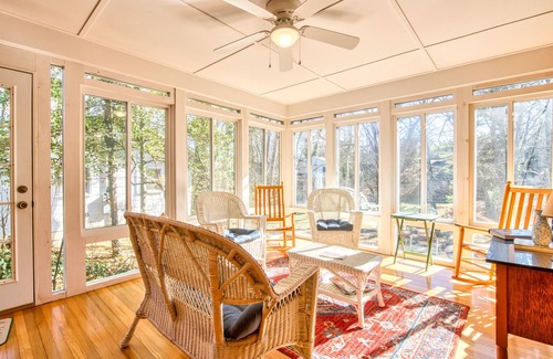 Lake Junaluska House | Classic home with WiFi, a full kitchen, central A/C