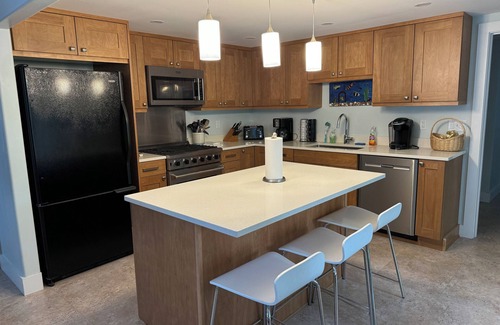 York Harbor House | Classic New England Vacation Home Near Beaches, Harbor & Village