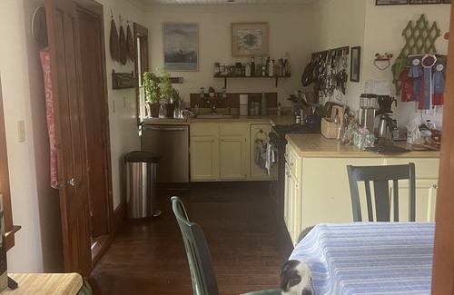 Tenants Harbor Other | Classic, on the water stunner! Owner occupied with full amenities!