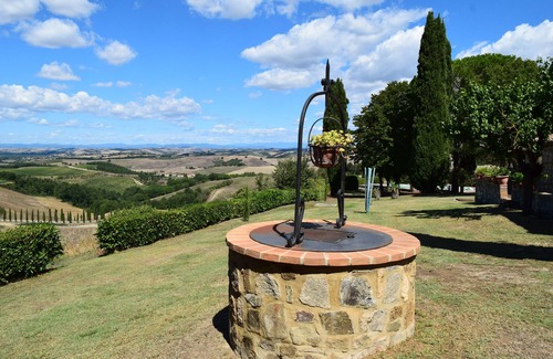 Montalcino Villa | Classic, Private Villa with Breathtaking Views - Private Pool