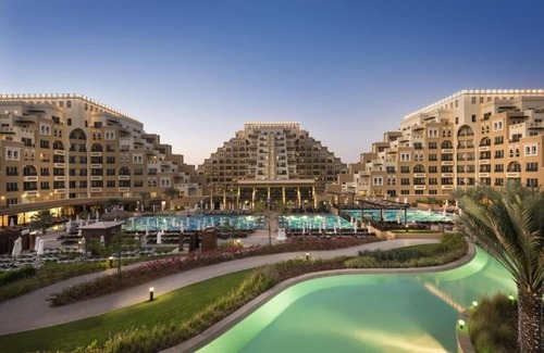 Bab Al Bahr Apartment | Classic Room Near Banan Beach By Luxury Bookings