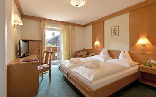 Sankt Johann in Tirol Hotel | Classic Rooms by Crystal