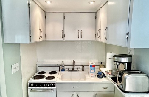 Demorest Apartment | Classic Sudio
