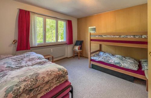 Blausee Apartment | Classic Swiss Mountain Panorama
