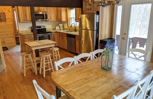 Ludlow House | Classic VT Ski Chalet - Walkable to Okemo Ski Lift w/Fit Pit & Pool Table