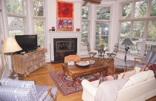 West End House | Classic West End Home