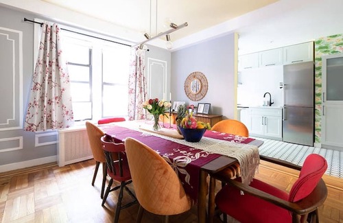Flushing Chinatown Apartment | Classy 2BR/1,5BA Boutique at Flushing!