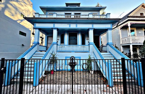 Downtown Sacramento House | Classy 2BR/1.5BA Downtown Sacramento