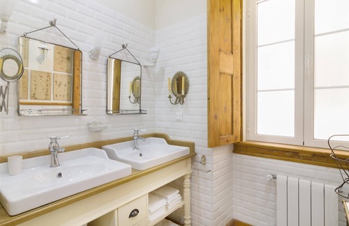 Principe Real Apartment | Classy 2BR AP in Principe Real w/Heating